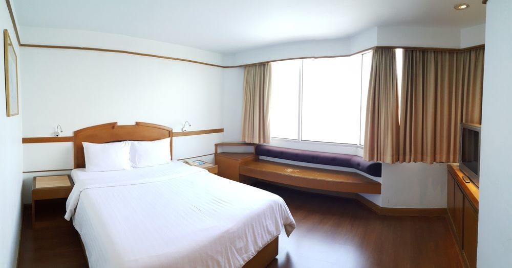 Chon Inter Hotel شون بوري المظهر الخارجي الصورة